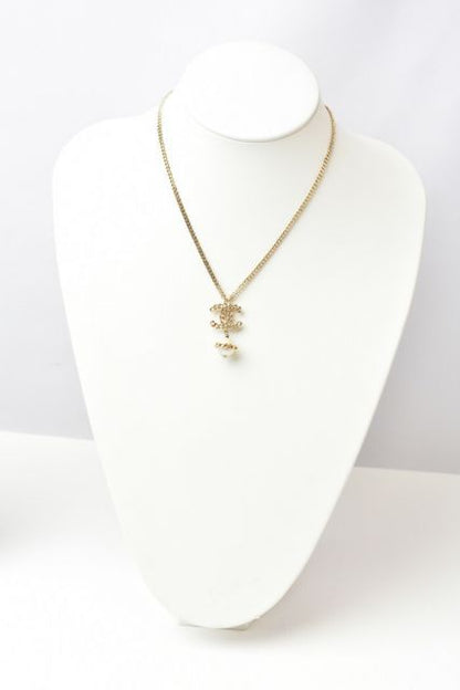 Chanel Necklace Pendant Chanel Coco Mark CC Pearl Motif Gold