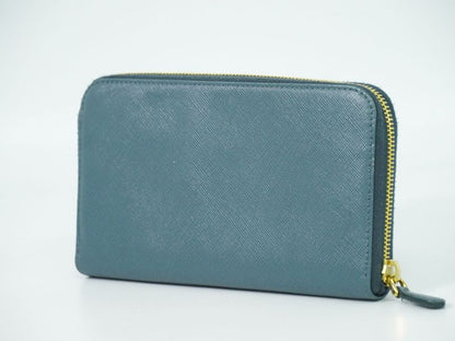 Authentic Prada Saffiano Leather Round Zipper Long Wallet Long Wallet Blue