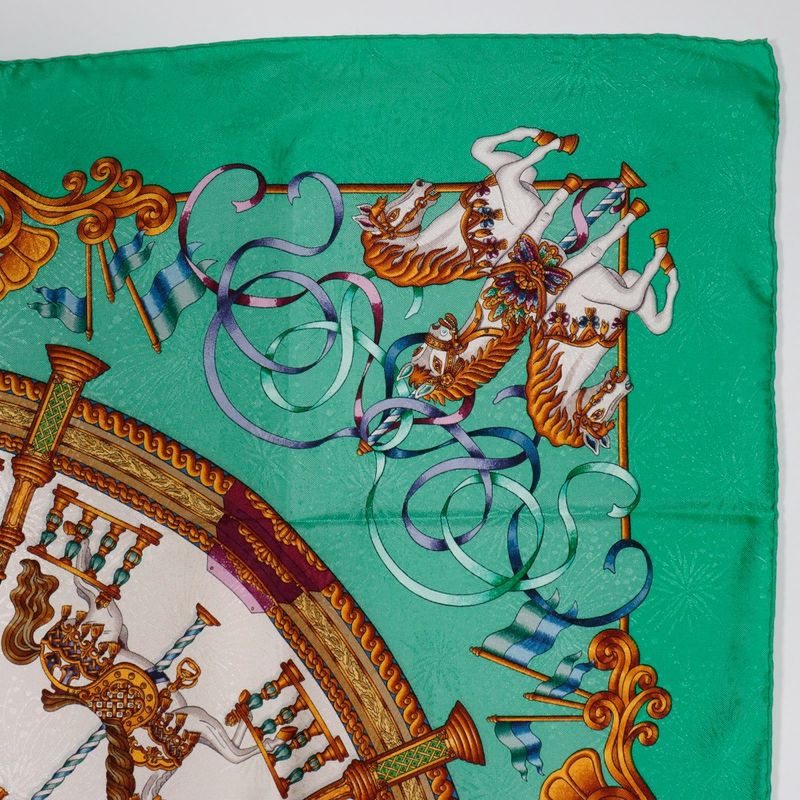 Hermes Carre 90 LUNA PARK Amusement Park Merry-go-round Silk Green Women's Scarf