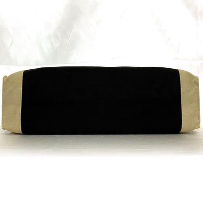 Hermes Clutch Bag Tapi De Sel Ec21625 Gray Beige