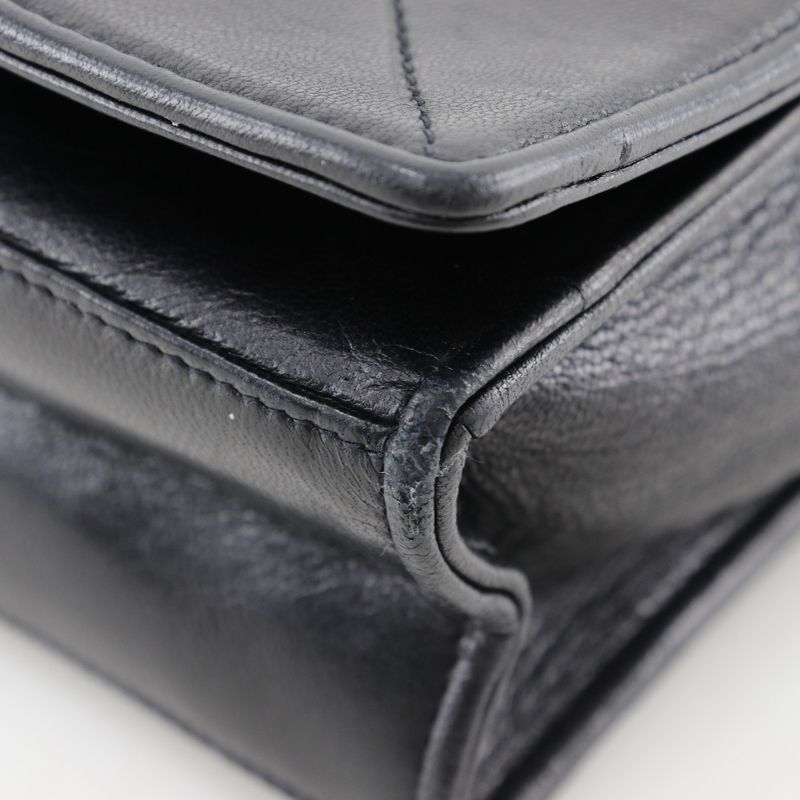 Chanel Chain Shoulder Diamond Stitching Matelasse Lambskin Black Ladies