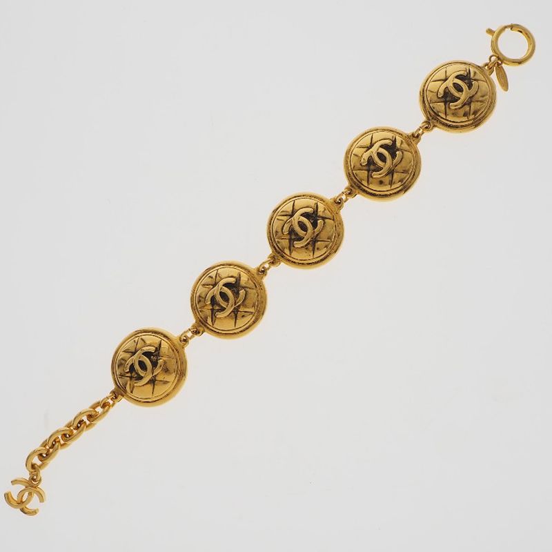 Chanel Coco Mark Matelasse Vintage Gold Plated Gold Ladies 71.2g Bracelet