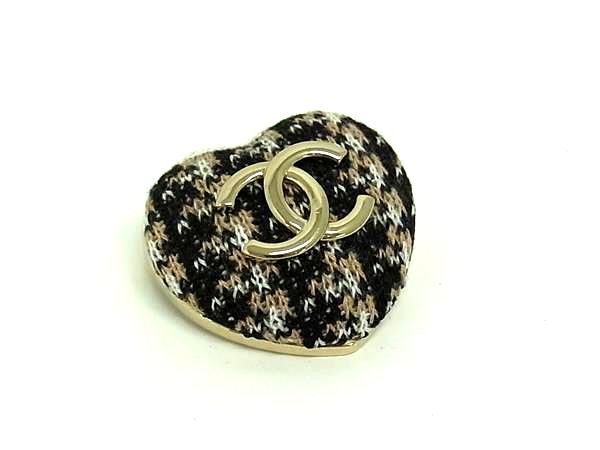 Chanel Coco Mark B22K Canvas Heart Pin Brooch Pin Badge Accessories