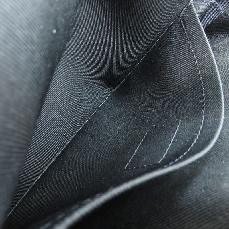 Louis Vuitton M22482 Fastline Messenger Shoulder Bag Leather Women