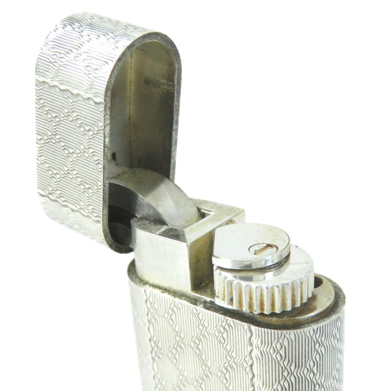 Cartier Plaid Oval Gas Lighter Smoking Goods Silver Made In Switzerland Men's