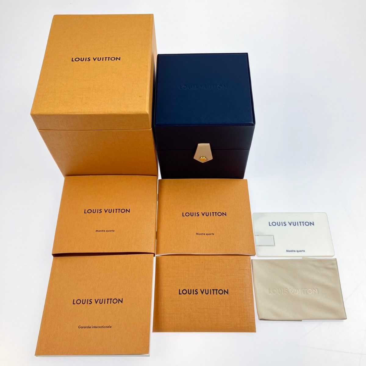 Louis Vuitton Tambour Slim Eclipse Q1dm0