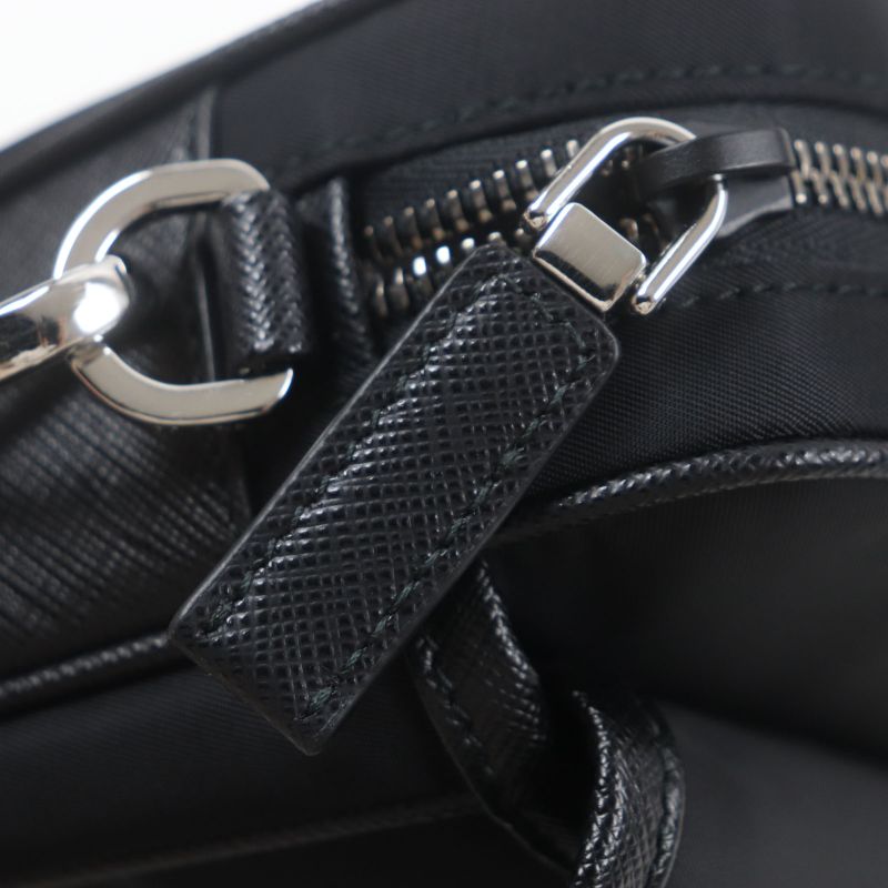 Prada 2vh133 Re-nylon Nylon Saffiano Leather Triangle Logo Triangle Plate