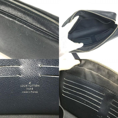 Louis Vuitton Second Bag Pochette Casai M33423 Taiga Leather Blue Marine Navy