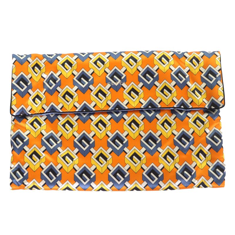 Gucci Silk Geometric G Travel Set Eye Mask Air Pillow Slippers 3-piece Set