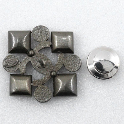 Chanel Coco Mark Pin Brooch Metal And Rhinestone Red 05P Ladies 8.0g Brooch