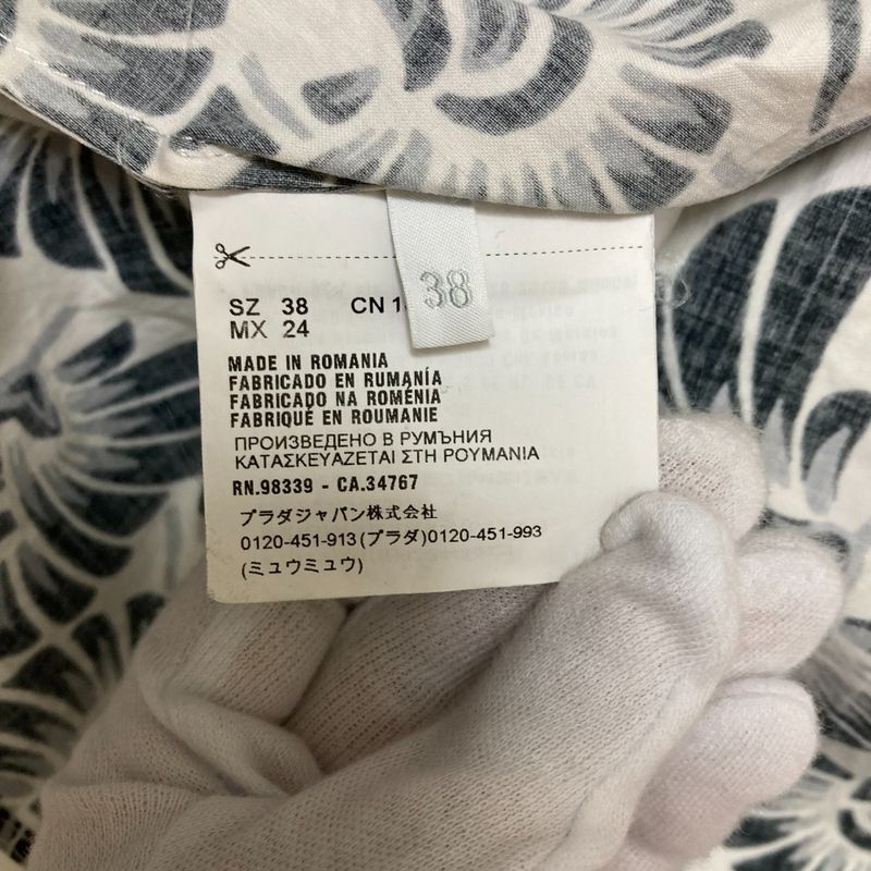 Prada Flower Print Sleeveless Shirt Blouse Size 38 White Black Women's Used