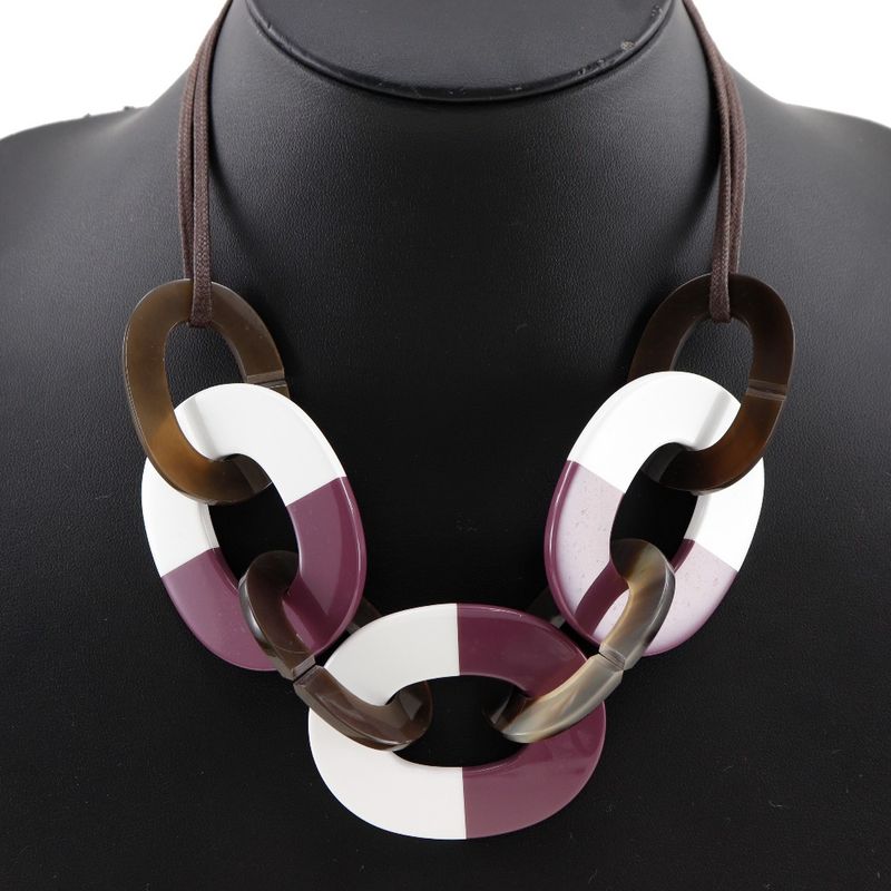 Hermes Lacquer Buffalo Horn Ladies 36g Necklace