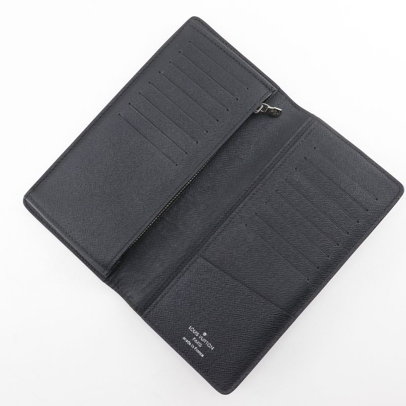 Louis Vuitton Portefeuille Brazza M30501 Taiga Noir Black Ta0138 Men's Long