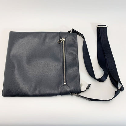 Louis Vuitton Taiga Sacha Ardoise M32712 Shoulder Bag Men's