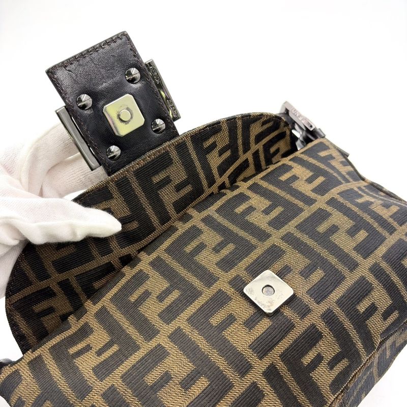 Fendi Mamma Bucket Zucchino Leather X Canvas Dark Brown X Beige Shoulder Bag