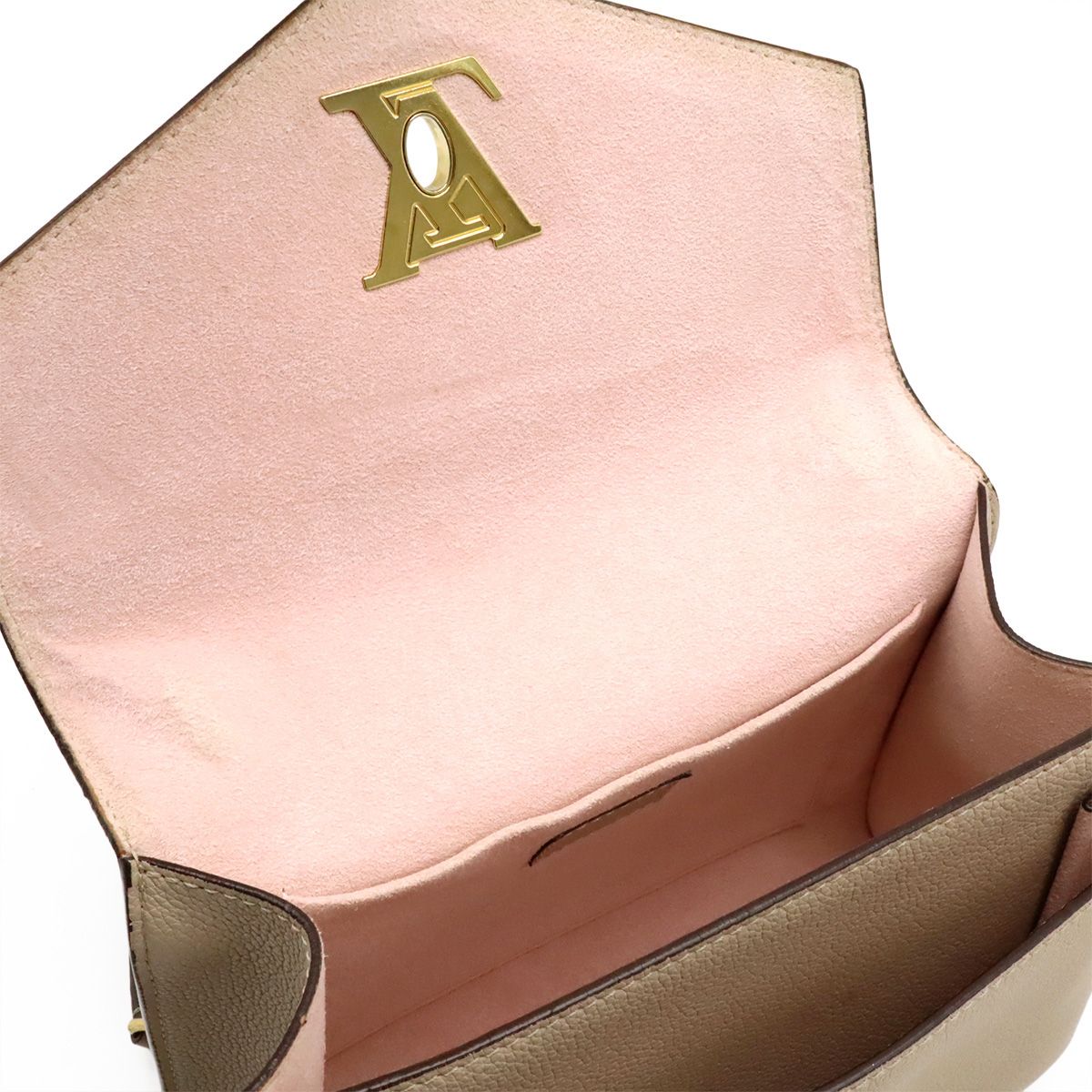 Louis Vuitton My Lock Me Chain Shoulder Bag Pochette Leather Glaze M56137