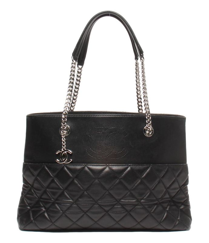 Chanel Chain Tote Bag Lambskin Silver Hardware Women's Chanel