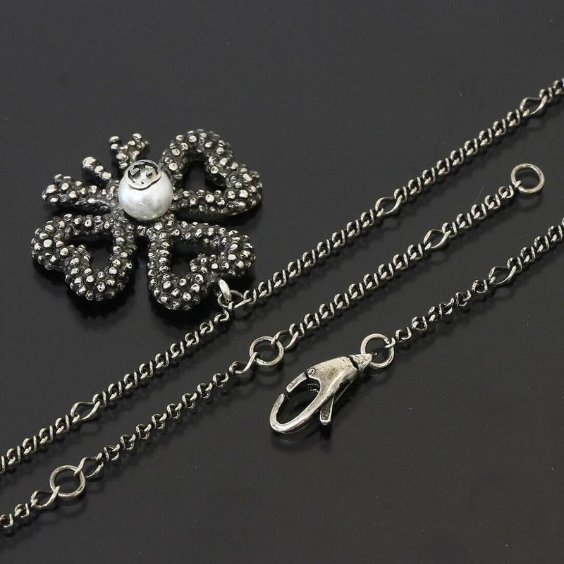 Gucci Clover Fake Pearl Design Necklace Pendant