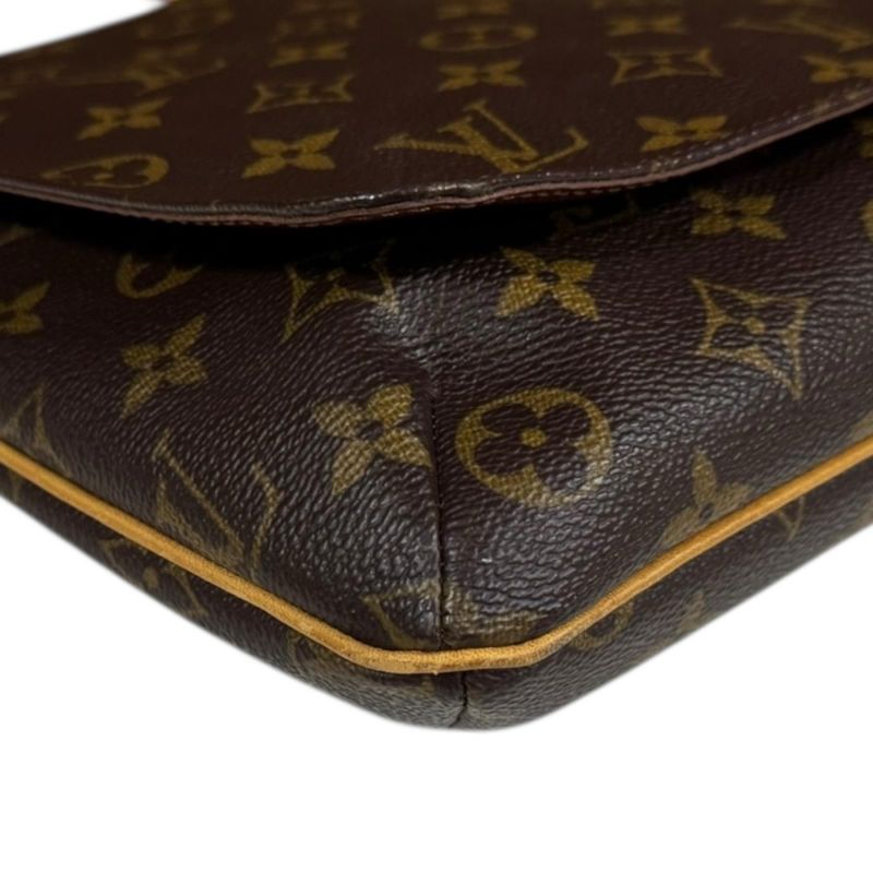 Louis Vuitton Musette Salsa Short Monogram Shoulder Bag Monogram Canvas M51258