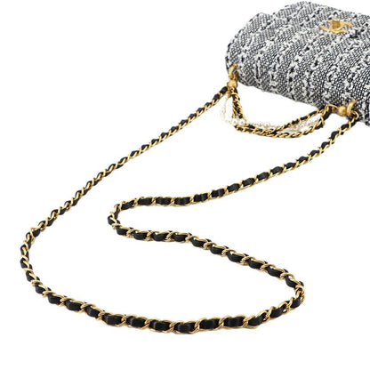 Exhibited Chanel Pearl Chain 2way Hand Shoulder Bag Tweed Lambskin White Black