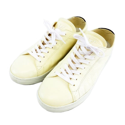 Louis Vuitton Low Cut Sneakers - White Notation 8 Equivalent To