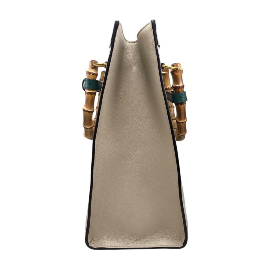Gucci Tote Bag Diana Bamboo 655658 Leather Double G Beige Gold Hardware Gucci
