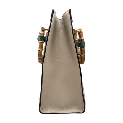 Gucci Tote Bag Diana Bamboo 655658 Leather Double G Beige Gold Hardware Gucci