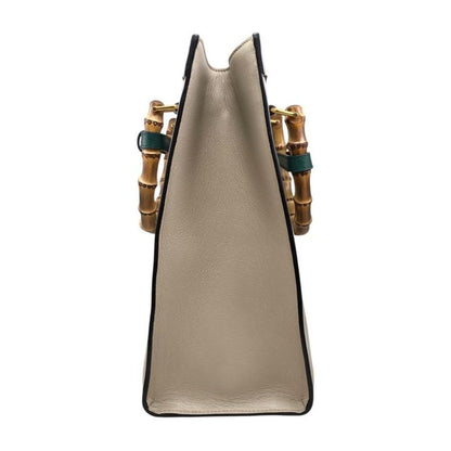 Gucci Tote Bag Diana Bamboo 655658 Leather Double G Beige Gold Hardware Gucci