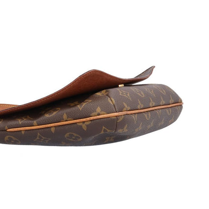 Louis Vuitton Musette Tango Short Monogram Shoulder Bag Monogram Canvas M51257